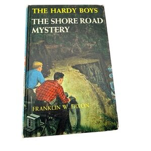 The Hardy Boys 'The Shore Road Mystery' Book 6 Vintage Hardcover 1964